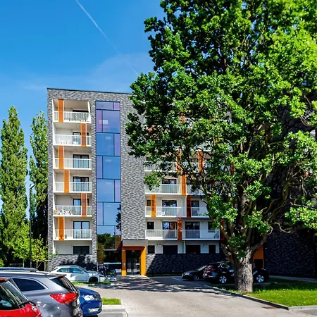 Apartmán Elegant Tumskie Ogrody With Free Garage By Renters *