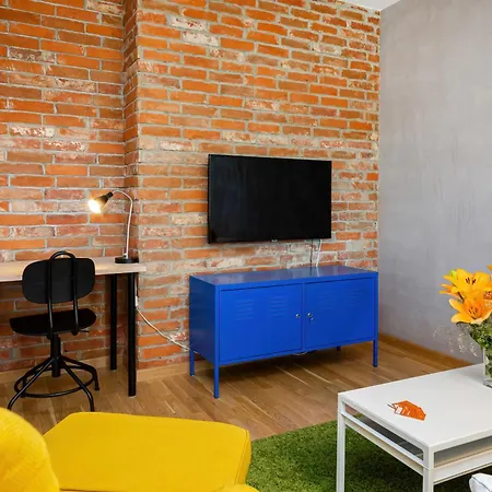 Elegant Tumskie Ogrody With Free Garage By Renters * Vratislav