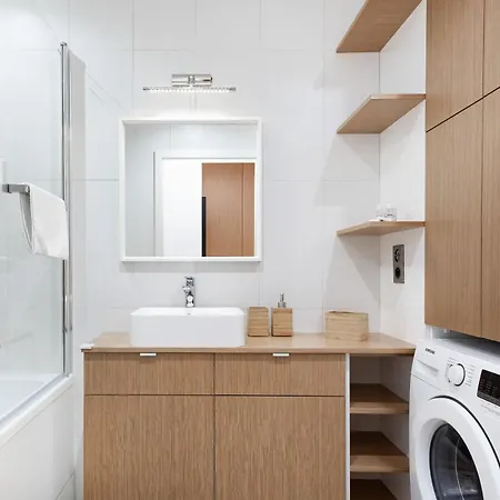 Elegant Tumskie Ogrody With Free Garage By Renters 公寓 *